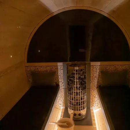 With Private Pool In 350 M² Villa *